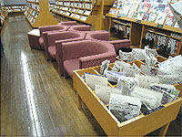 浦安市中央図書館